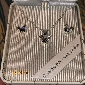 Necklace and earrings set